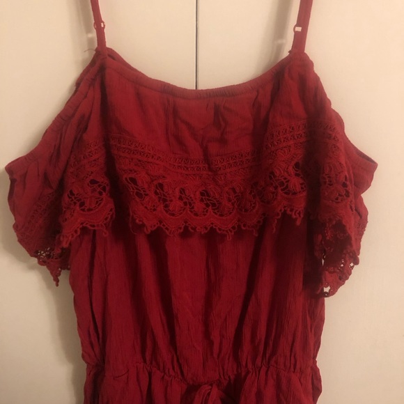 ❗️6 for $20❗️ NWT! Maurices Red Lace Romper - Picture 4 of 5